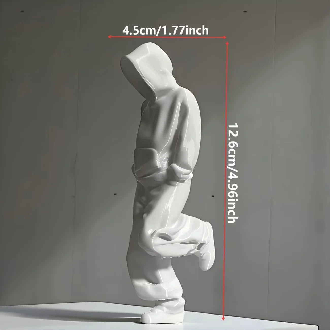 1/2pcs Faceless Thinker Model Set – Black & White Plastic Decor for Computer Desk, Hallway Collectors